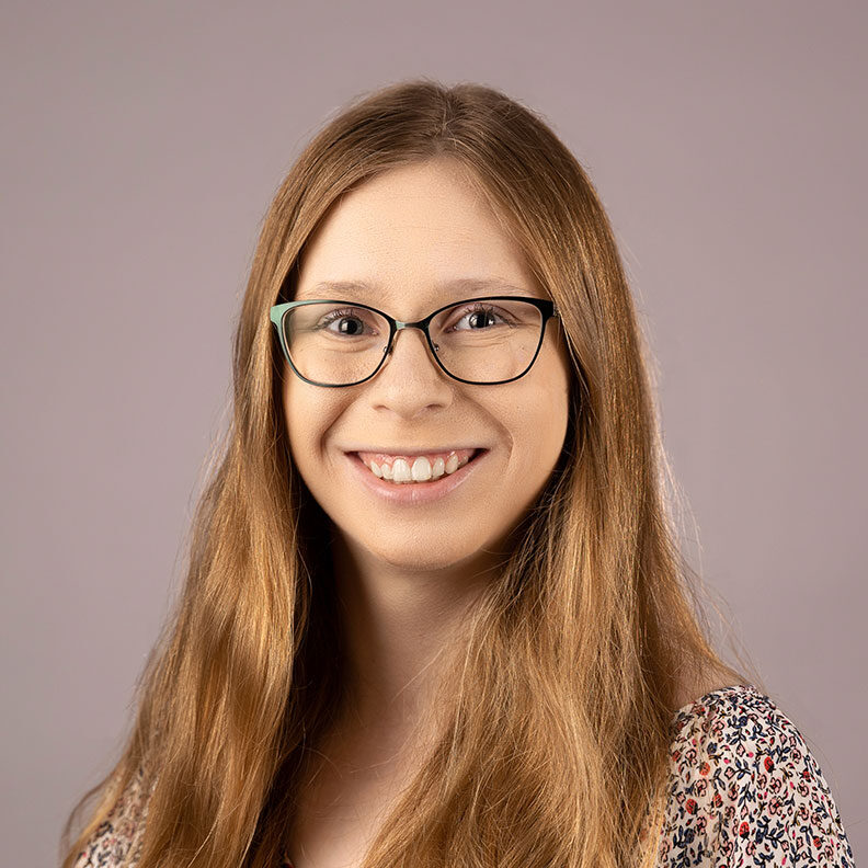 Amy Young, Elmhurst University